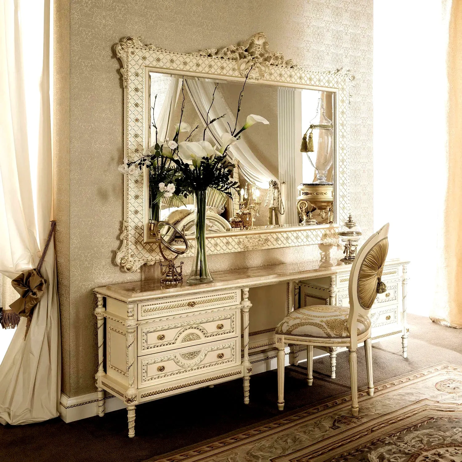 Luxury dressing table