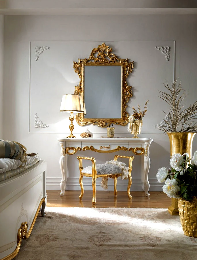 Luxury dressing table