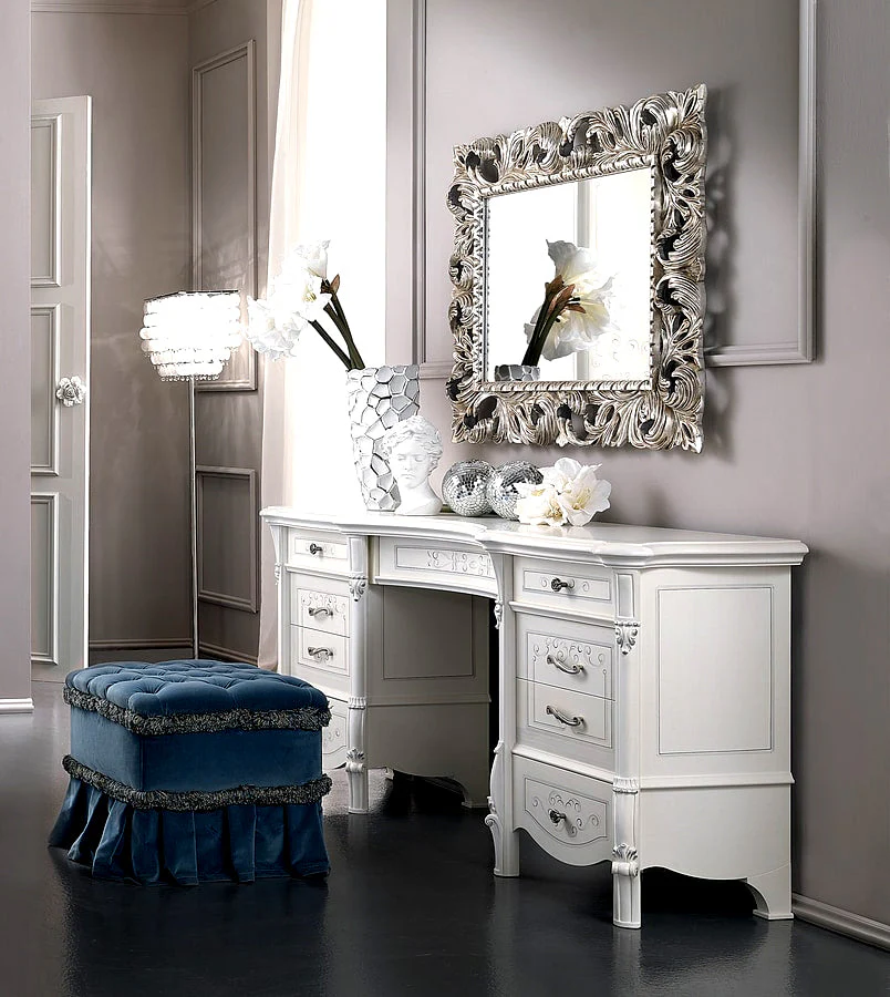 Luxury dressing table