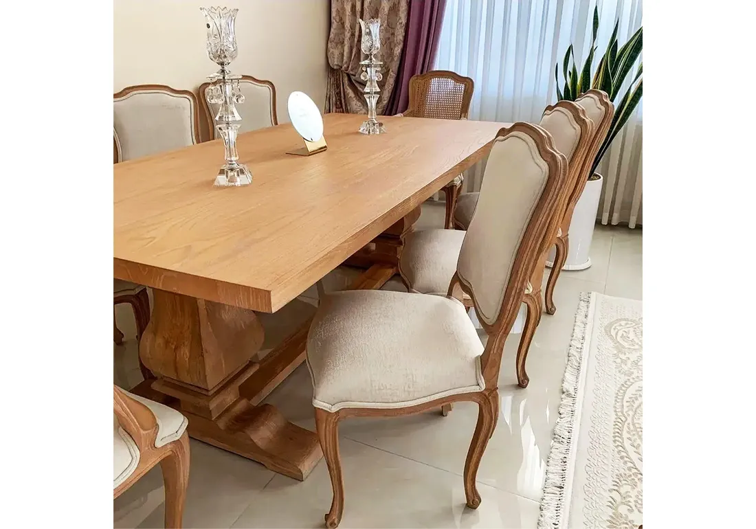 luxury dining table