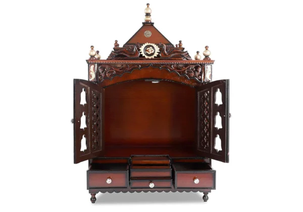 LUXURY TEMPLE