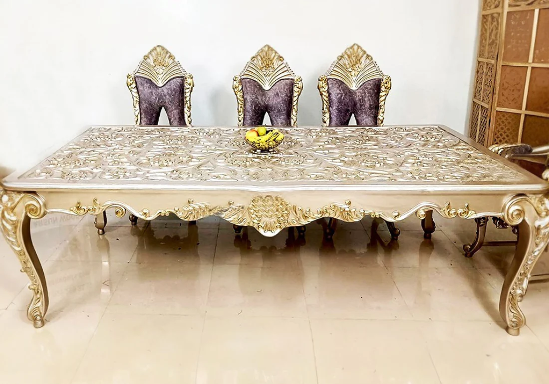 luxury dining table
