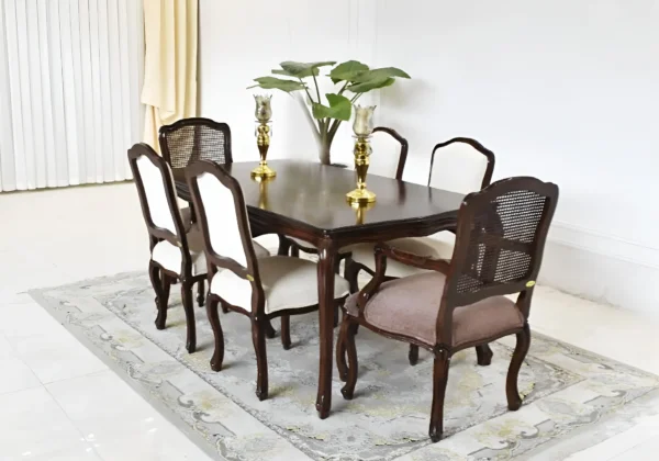 luxury dining table